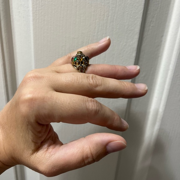 18K yellow gold multi gemstone Thai princess harem antique dome ring size 7. - Picture 4 of 16